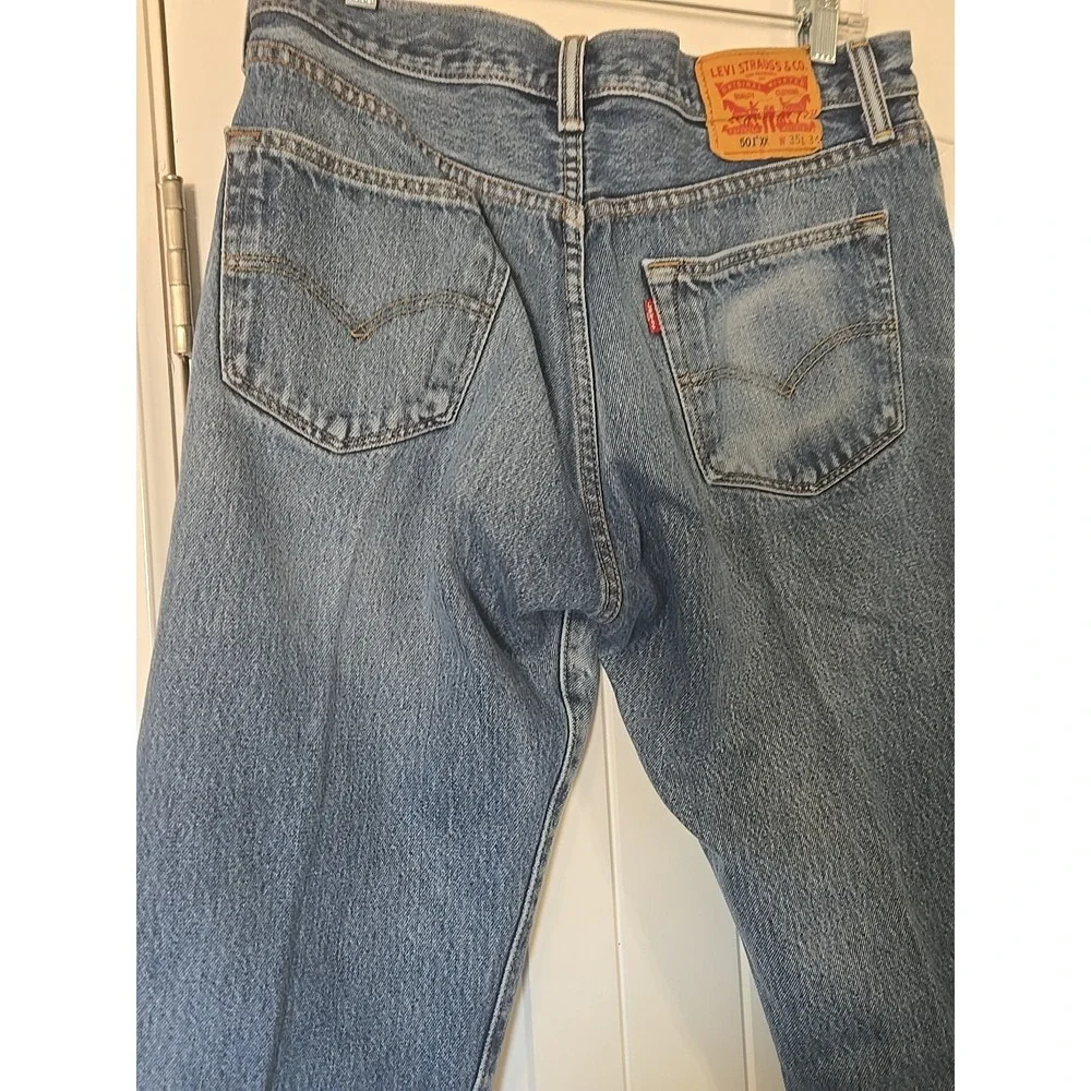 Vintage Levi's Jeans Men's 34x35 Distressed Aged Blue Denim Red Tab Button Fly